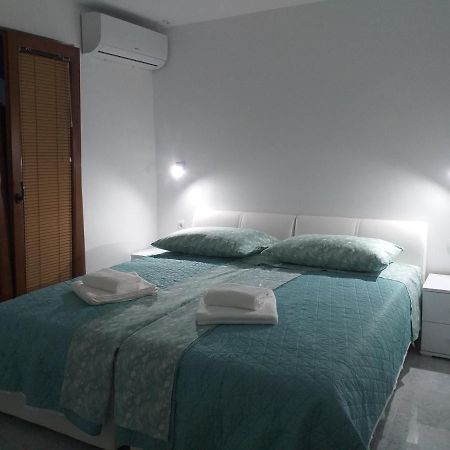 Guest House Bocac Sali Kültér fotó